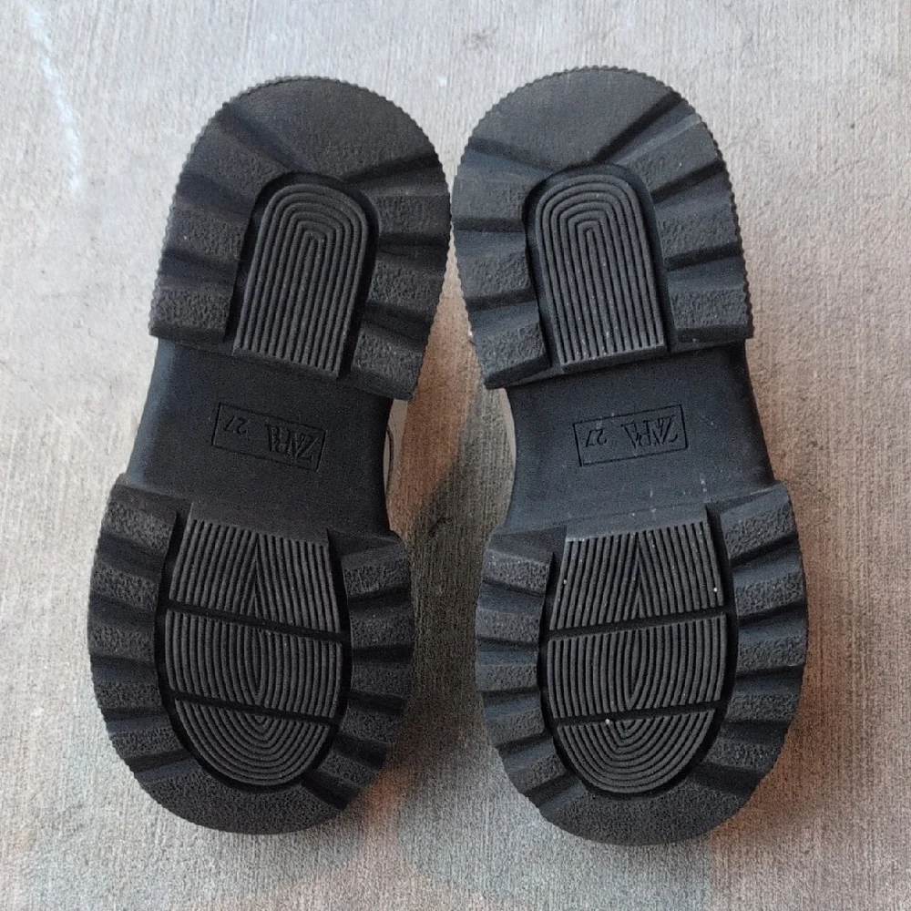 Zara Kids Chunky Lace-up Boots - Picture 3 of 6
